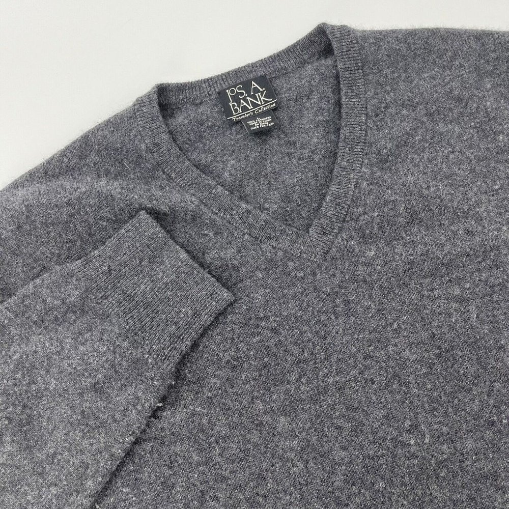 Jos. A.Bank Traveler's Collection Mens Large 100% Cashmere V-Neck Sweater